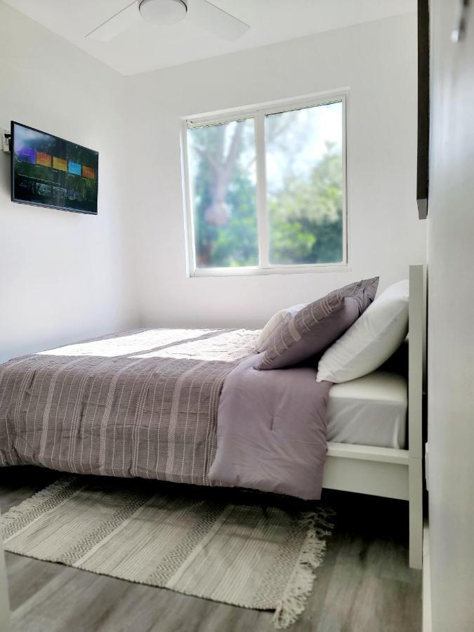 Miami Vacation Guest House Buitenkant foto